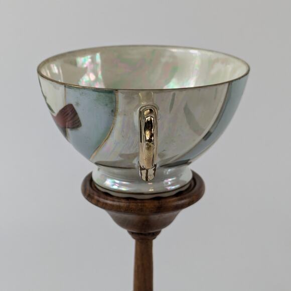 Red Cardinal Lusterware Teacup Japan Gold White Blue Pinwheel Bone China Gift - Picture 4 of 13